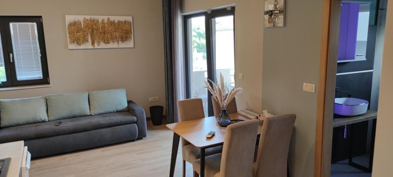 Spacious Modern Apartment Biograd Na Moru Exterior foto