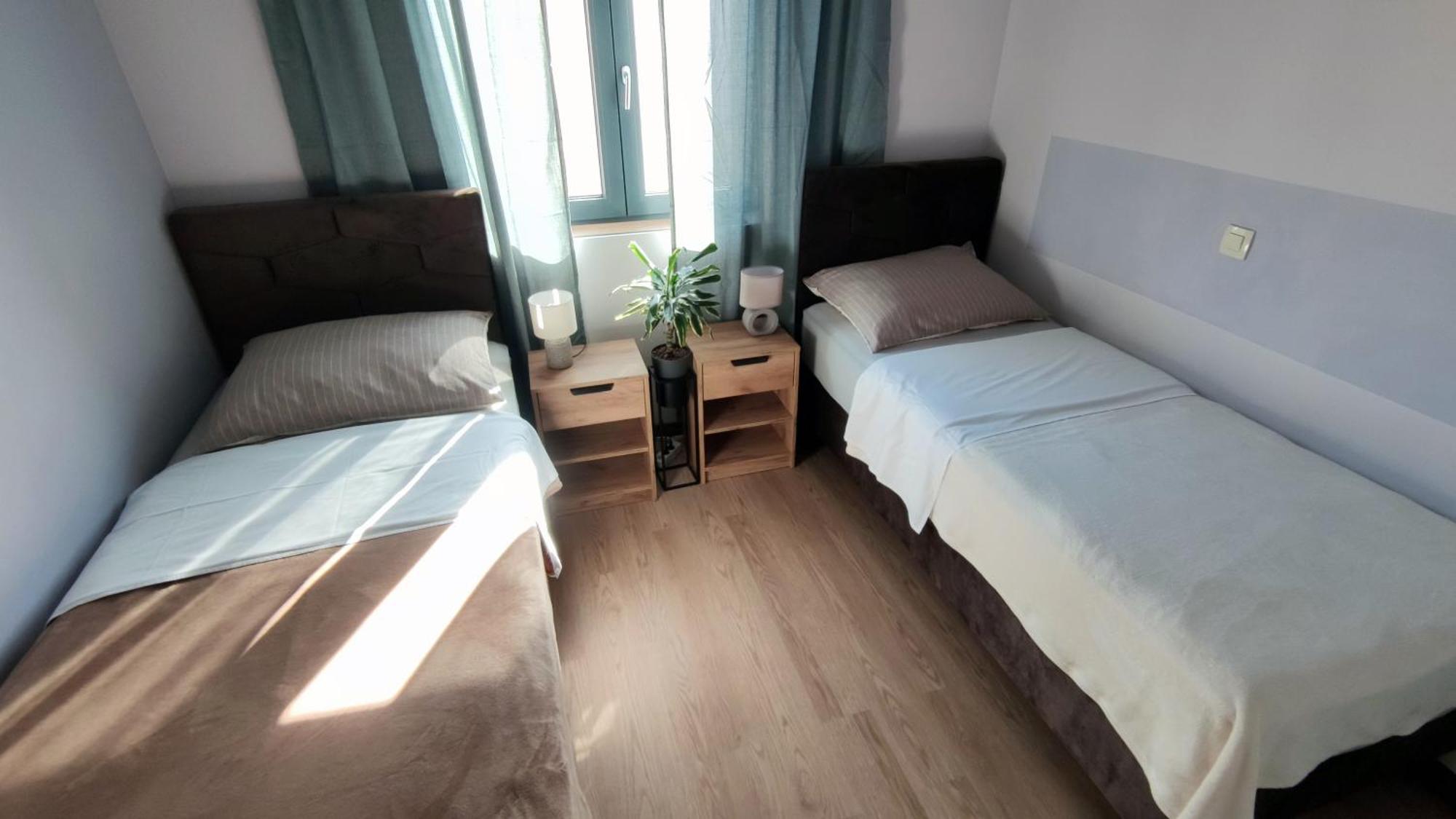 Spacious Modern Apartment Biograd Na Moru Exterior foto